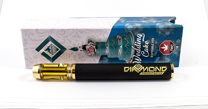 Closed - Diamond -Wedding Cake- 1g Disposable vape pen 